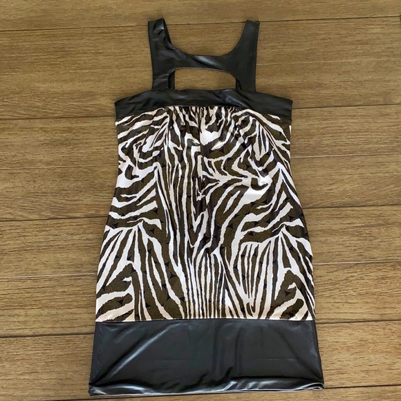 Tops - ‼️ 5/$25 Tunic Top